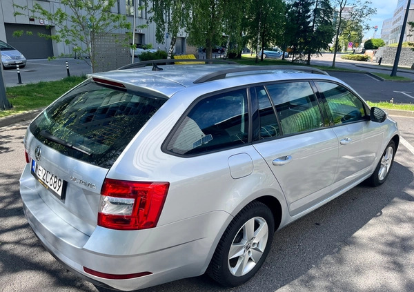 Skoda Octavia cena 56900 przebieg: 110000, rok produkcji 2020 z Dobiegniew małe 466